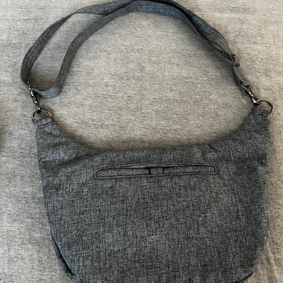 LUG Hippy Bag - Picture 4 of 7